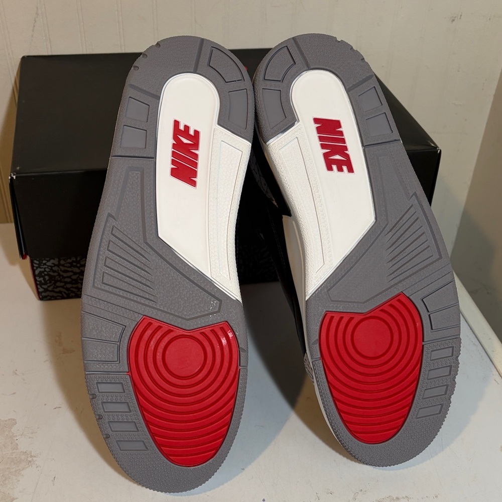 Air Jordan 3 Black/Red Cement DN3707-010 New with box!! - Picture 8 of 10